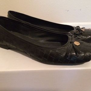 Black ballet-style flats